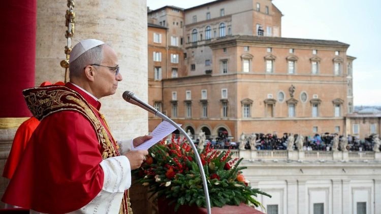 Aujourd’hui, pour nous, descend du ciel la paix véritable